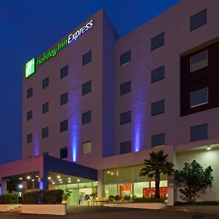 Holiday Inn Express Guadalajara Iteso By Ihg Zapopan Zewnętrze zdjęcie