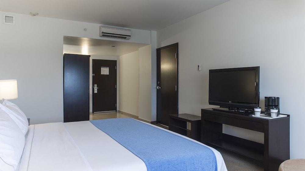Holiday Inn Express Guadalajara Iteso By Ihg Zapopan Zewnętrze zdjęcie