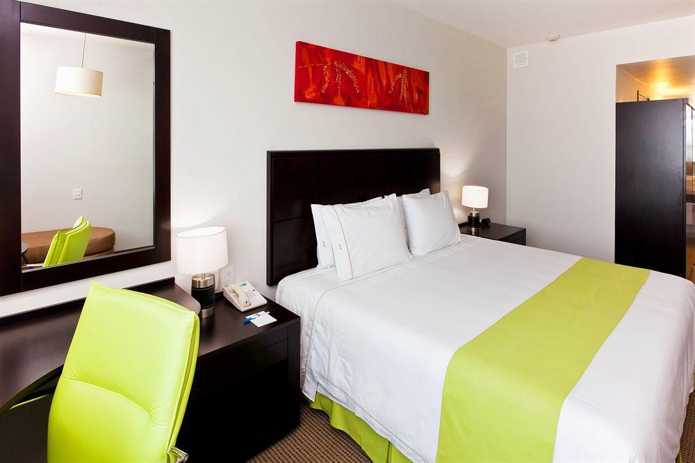 Holiday Inn Express Guadalajara Iteso By Ihg Zapopan Pokój zdjęcie