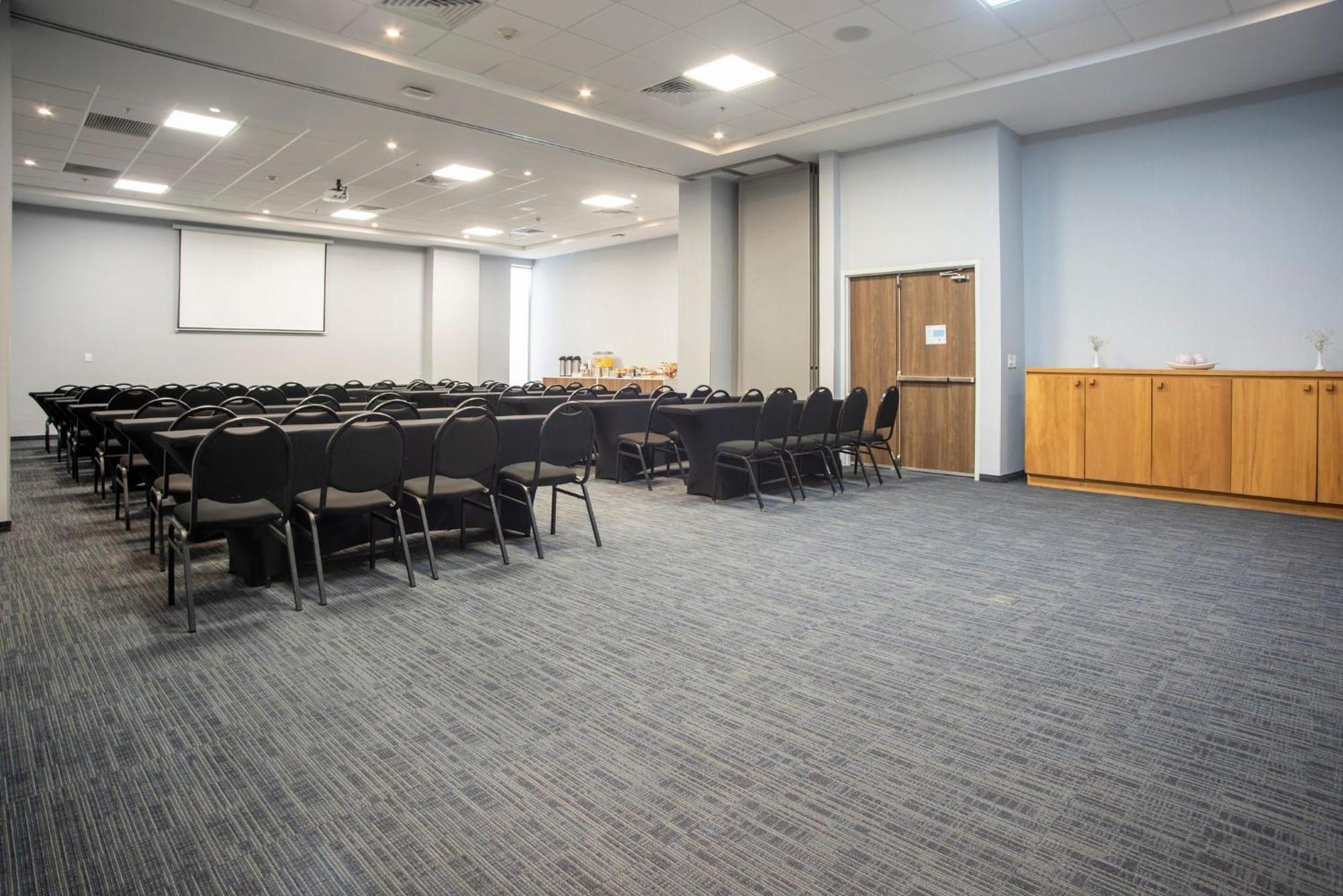 Holiday Inn Express Guadalajara Iteso By Ihg Zapopan Zewnętrze zdjęcie