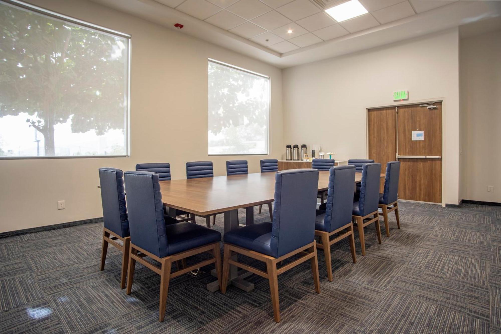 Holiday Inn Express Guadalajara Iteso By Ihg Zapopan Zewnętrze zdjęcie