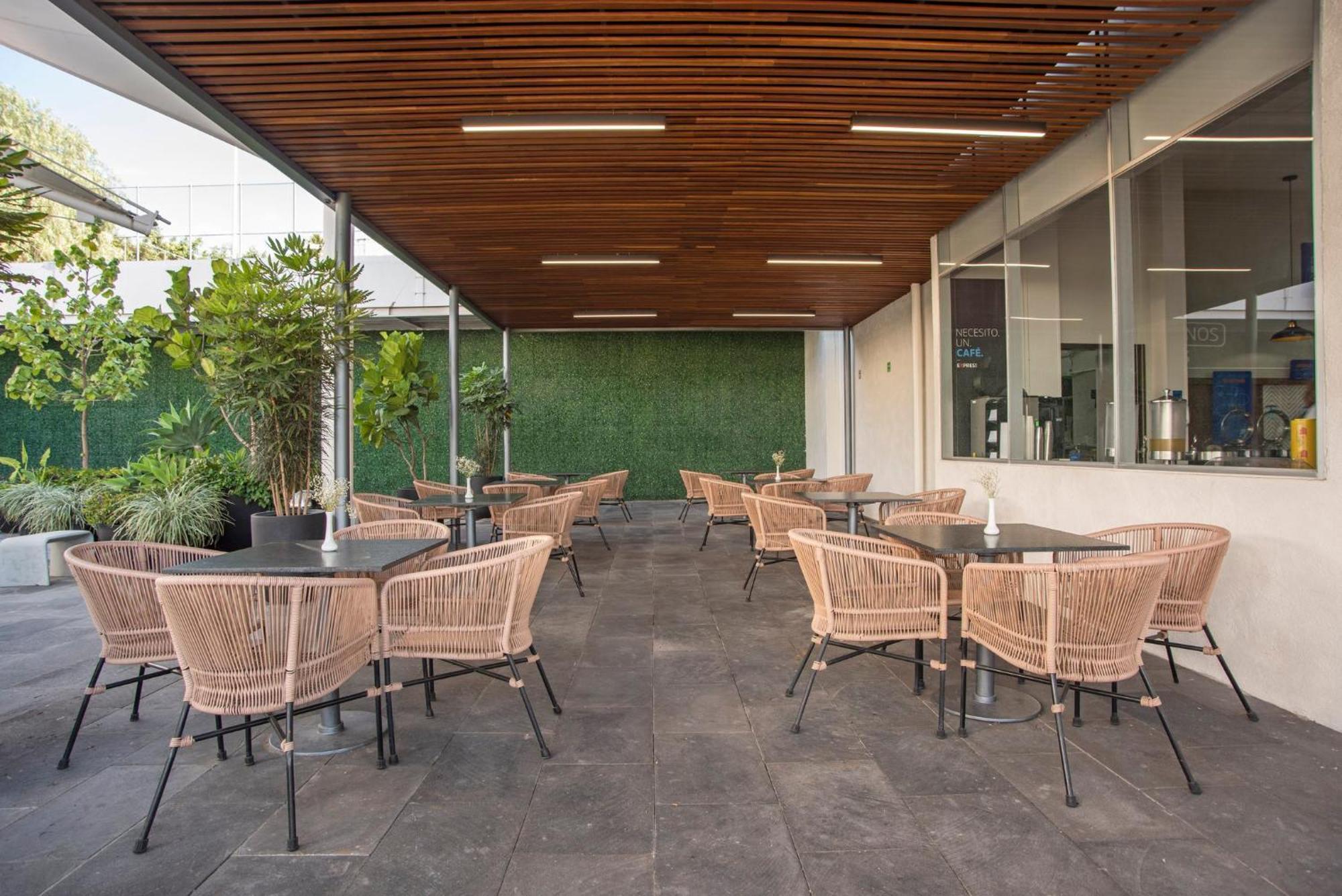 Holiday Inn Express Guadalajara Iteso By Ihg Zapopan Zewnętrze zdjęcie