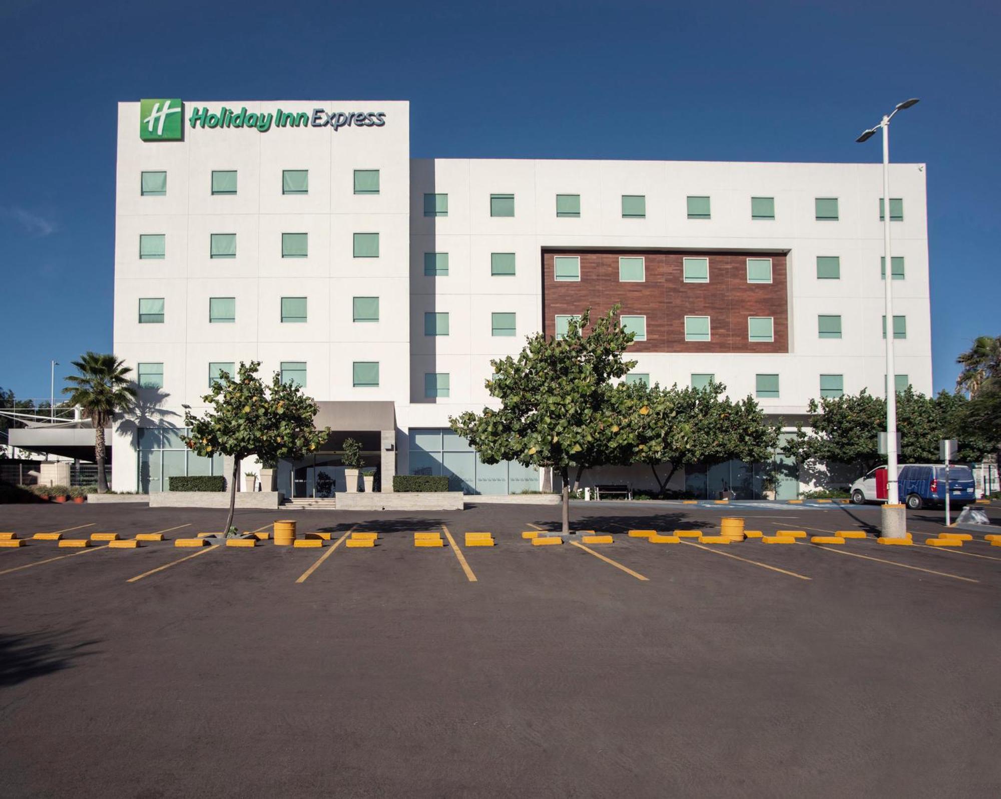 Holiday Inn Express Guadalajara Iteso By Ihg Zapopan Zewnętrze zdjęcie