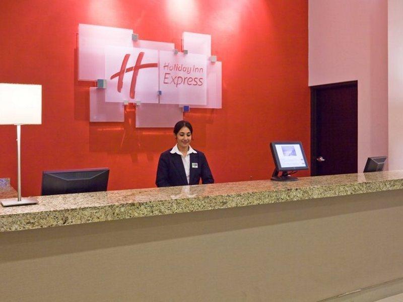Holiday Inn Express Guadalajara Iteso By Ihg Zapopan Wnętrze zdjęcie